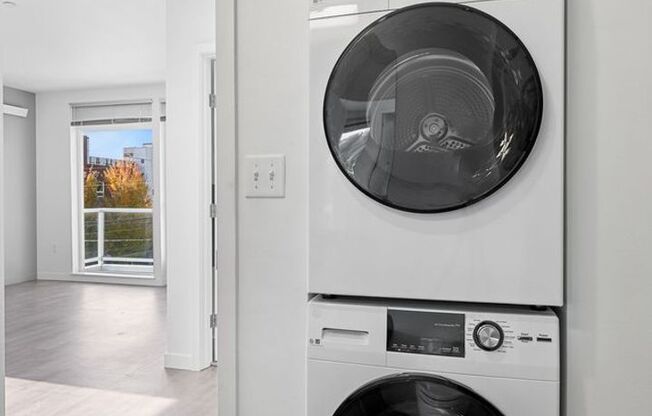 1 bed, 1 bath, 653 sqft, $1,950, Unit 302