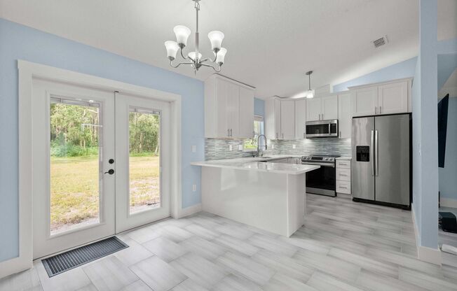 Now Available - Fully Remodeled 3-Bedroom Home for Rent in Wesley Chapel on 1 acre. No HOA!