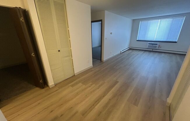1 bed, 1 bath, $1,145, Unit 308