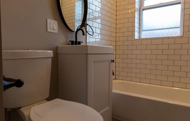 PF-ARG, 3062 N Davlin Series