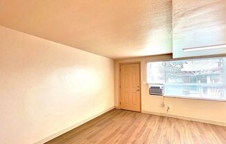 1 bed, 1 bath, 340 sqft, $910, Unit A7