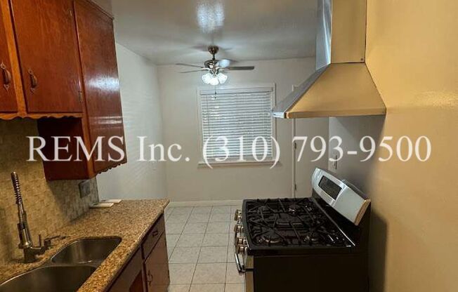 1 bed, 1 bath, 480 sqft, $1,750, Unit B