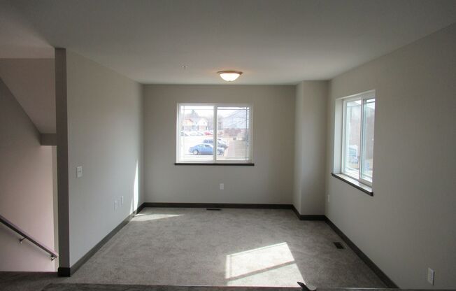 2 beds, 2.5 baths, $1,650, Unit 3009