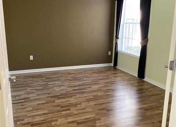 2066 Carriage Ln.
