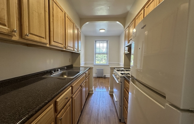 1 bed, 1 bath, 700 sqft, $2,650, Unit 308