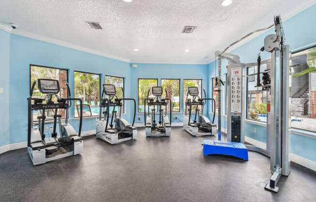 the gym at the windsor point apartments oh