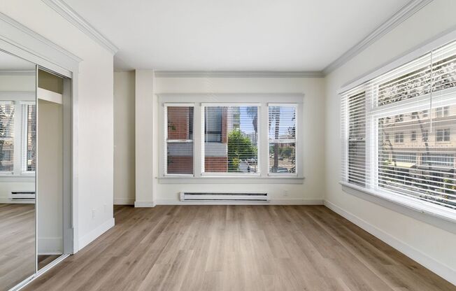 Studio, 1 bath, 354 sqft, $1,495, Unit 201