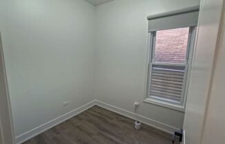 2 beds, 1 bath, $1,995, Unit 1921-2