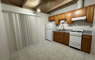 1 bed, 1 bath, $2,100, Unit Unit C