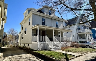 82 DEXTER AVE