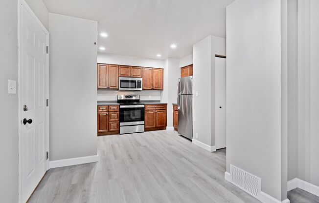 419- 457 N. Westfield St. / 1702 - 1704 Lombard Ave.