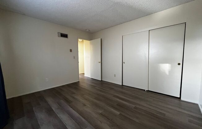 2 beds, 1.5 baths, $2,550, Unit 2040