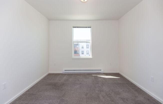 2 beds, 1 bath, 838 sqft, $1,645, Unit 116-104
