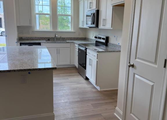 6332 GRANITE QUARRY DR