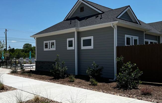 1121 Debbie Ln Unit 808