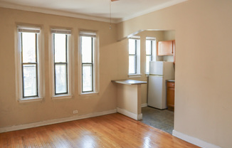 5214 South Woodlawn Ave.