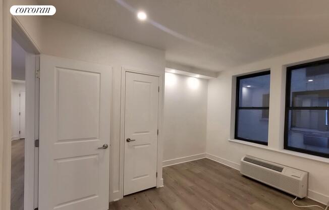 1 bed, 1 bath, $5,500, Unit 6F