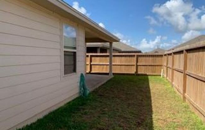 3 beds, 2 baths, $2,175