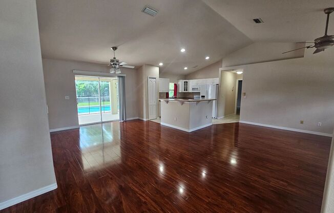 Pool Home 3 Bedroom 2 Bath close to shopping!!!