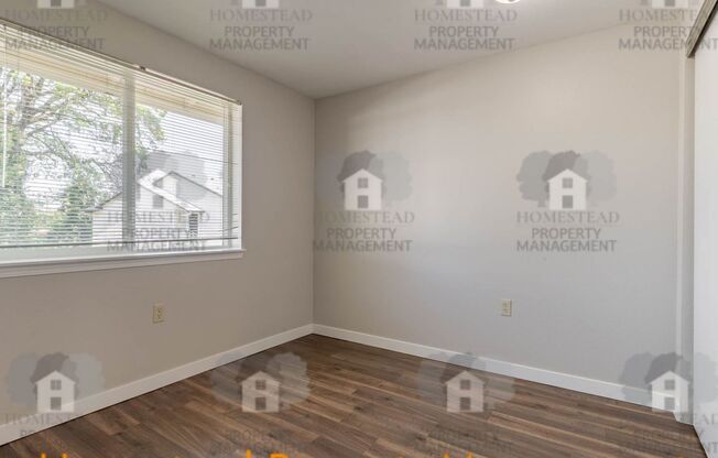 2 beds, 1 bath, 982 sqft, $1,299, Unit VISTA RIDGE