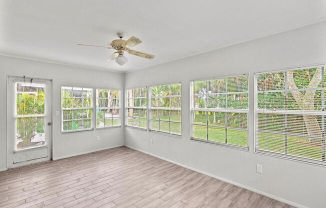 Sixty Oaks - Beautifully Remodeled Patio Home
