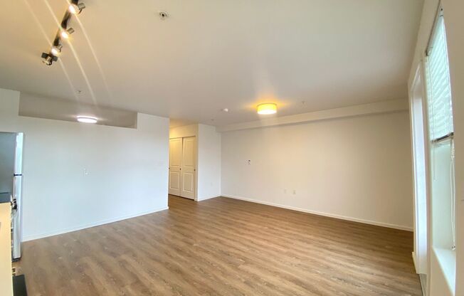 1 bed, 1 bath, 600 sqft, $2,295, Unit 1406-A