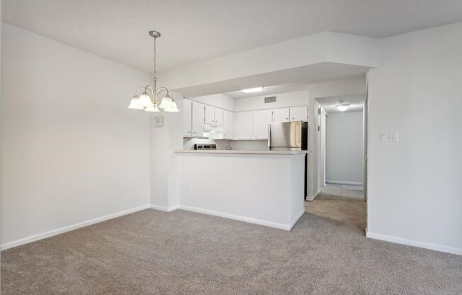 2 beds, 1 bath, $1,250