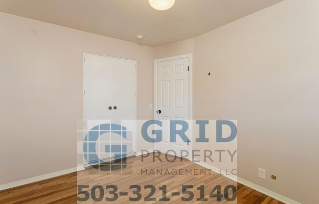 3 beds, 1 bath, $2,395