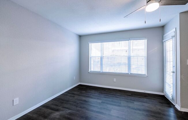 1 bed, 1 bath, 525 sqft, $1,150, Unit 1020