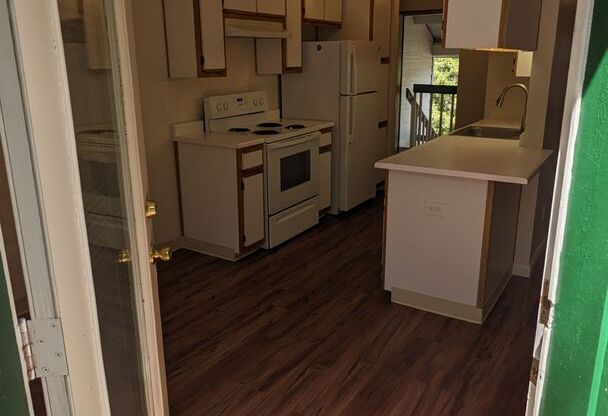 1 bed, 1 bath, 650 sqft, $1,295, Unit 4026