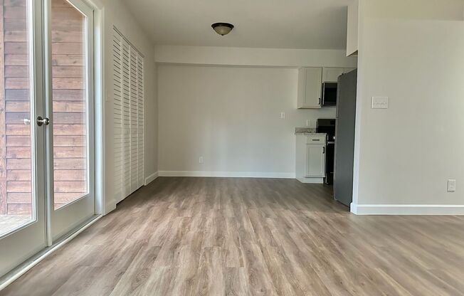 1 bed, 1 bath, 775 sqft, $1,500, Unit 1121LpG