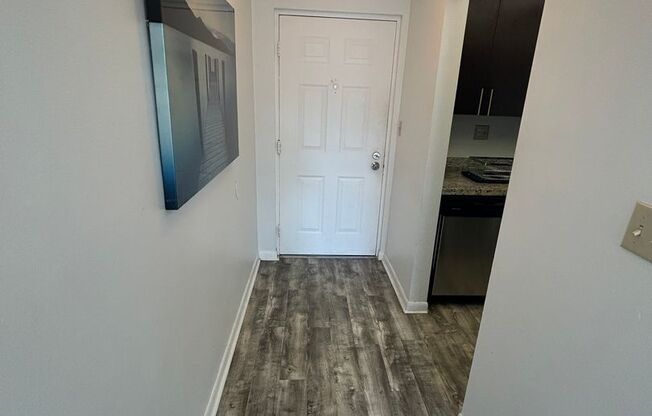 Now Leasing: 1-bedroom and 1.5 bath condo with a private balcony. Ideally located in the heart of West Palm Beach