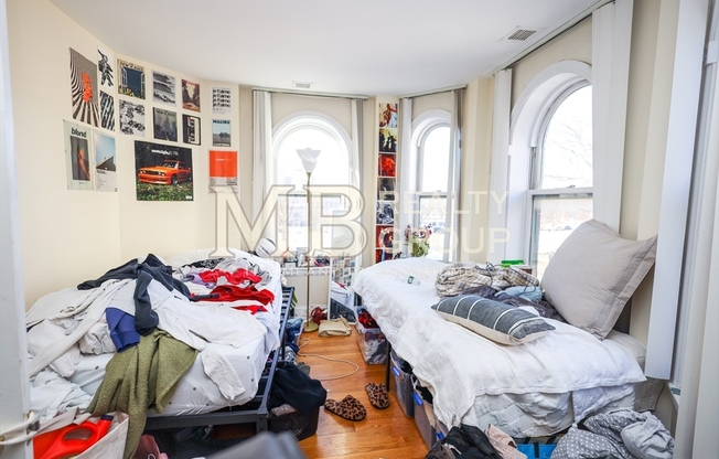 3 beds, 1 bath, 750 sqft, $4,900, Unit 501