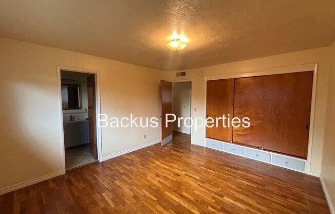 3 beds, 2 baths, $3,750