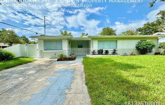 3002 E ELM ST