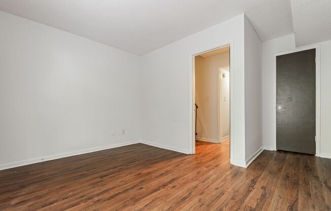 2 beds, 1 bath, 1,070 sqft, $1,497, Unit 1208G
