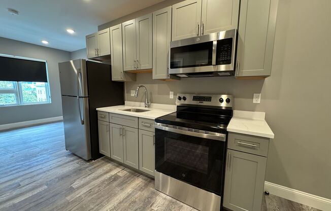 1 bed, 1 bath, $2,200, Unit 406