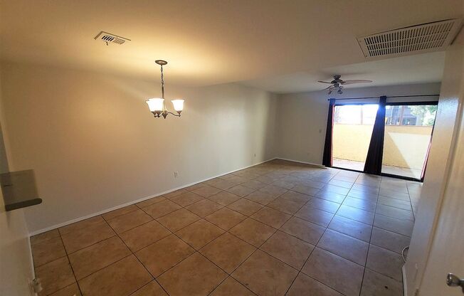 EXCELLENT TOWNHOME IN TEMPE!