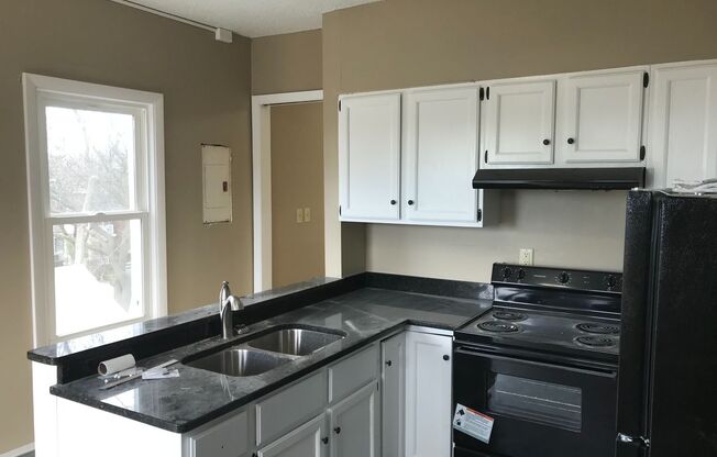 217-219 Bates Ave