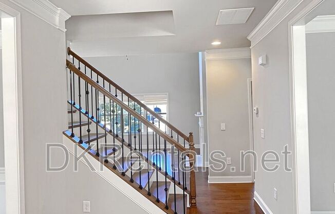 582 WARRENTON RUN DR