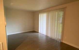 1 bed, 1 bath, 550 sqft, $1,525, Unit 7