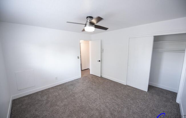 1 bed, 1 bath, 594 sqft, $1,249, Unit 03