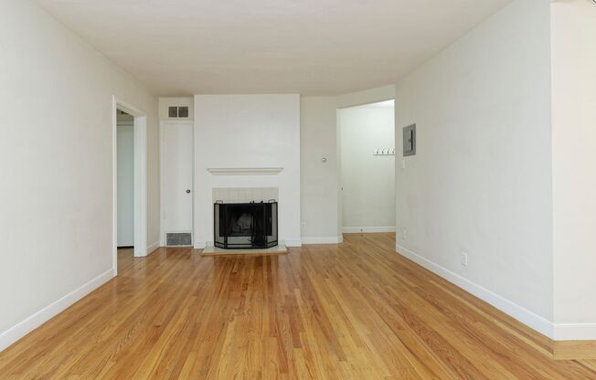 Lee Street Apartments