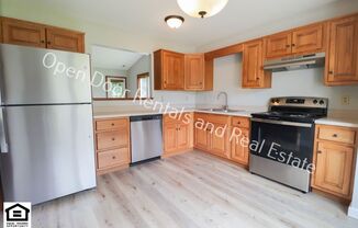 2 beds, 1.5 baths, $1,300