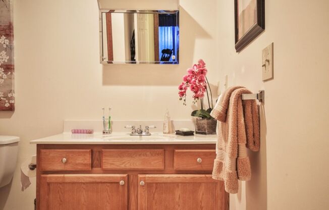 2 beds, 2 baths, 1,070 sqft, $2,600, Unit 8-8A