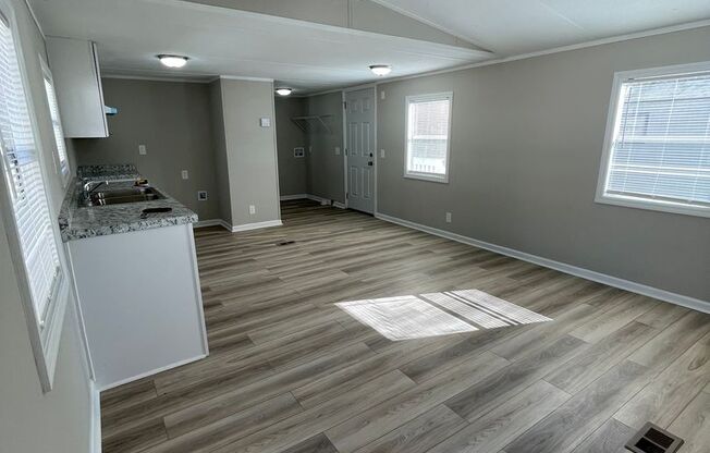 Colony Oaks Mobile Home Park