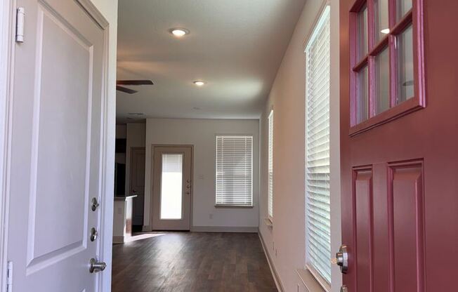 7520 Magnolia Village Unit 102