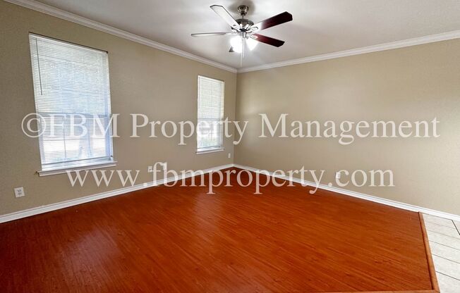 702 Biloxi - Cozy 2 Bedroom, 1 Bathroom Four Plex Home in Ennis, TX!