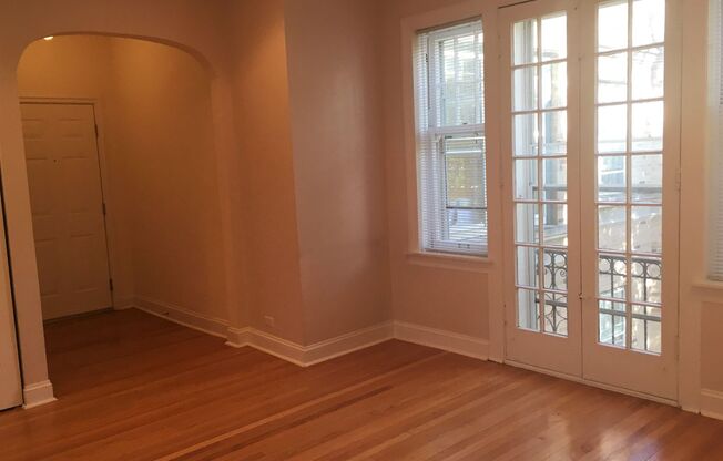 324 - *1238-40 Oak Building*