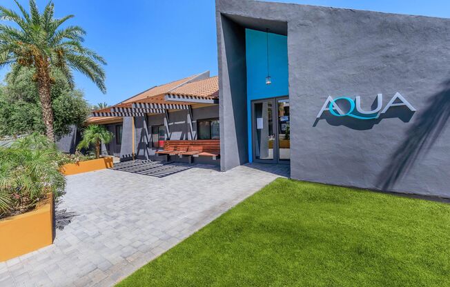 Aqua Apartments